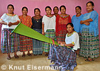 Mayan weavings Sanimtacá